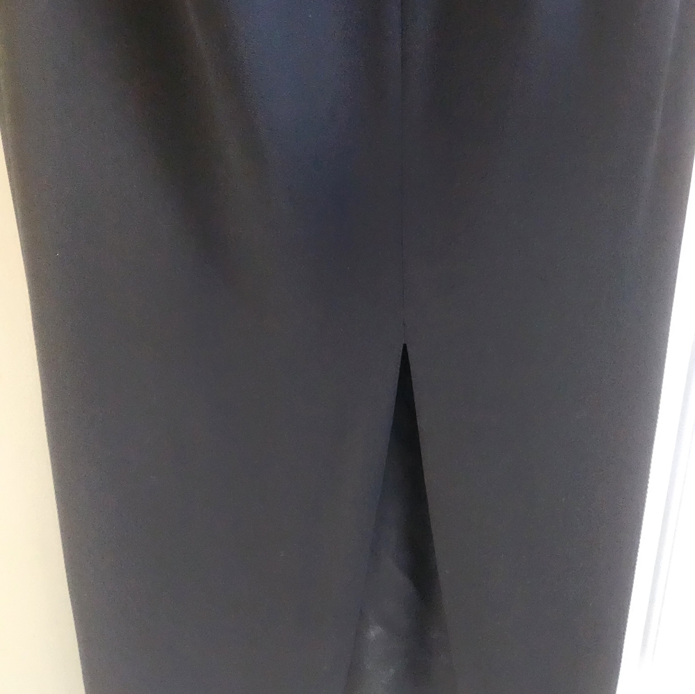 Formal Gown - Picture 4 of 8